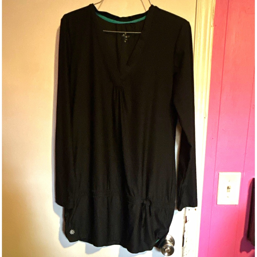 Athleta Women's Black Long Sleeve V-Neck Drawstring Waist Shift Dress M
